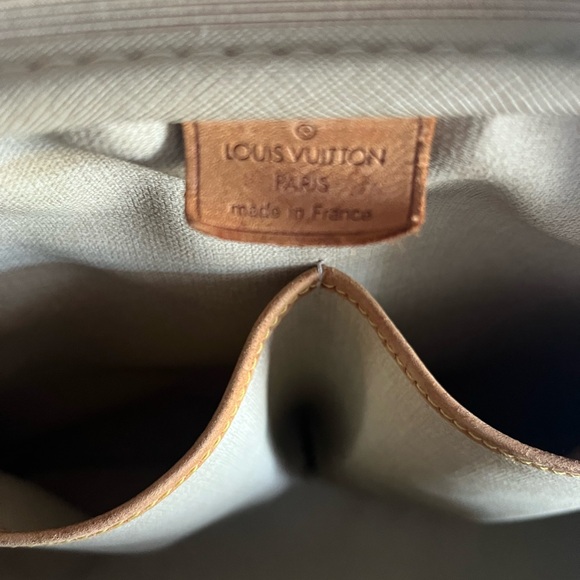 💥💥Louis Vuitton Deauville Monogram Bag - Picture 11 of 12